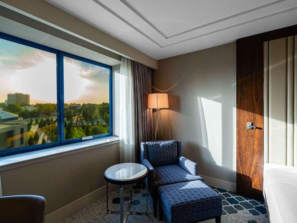 Moevenpick Hotel Tashkent Room photo
